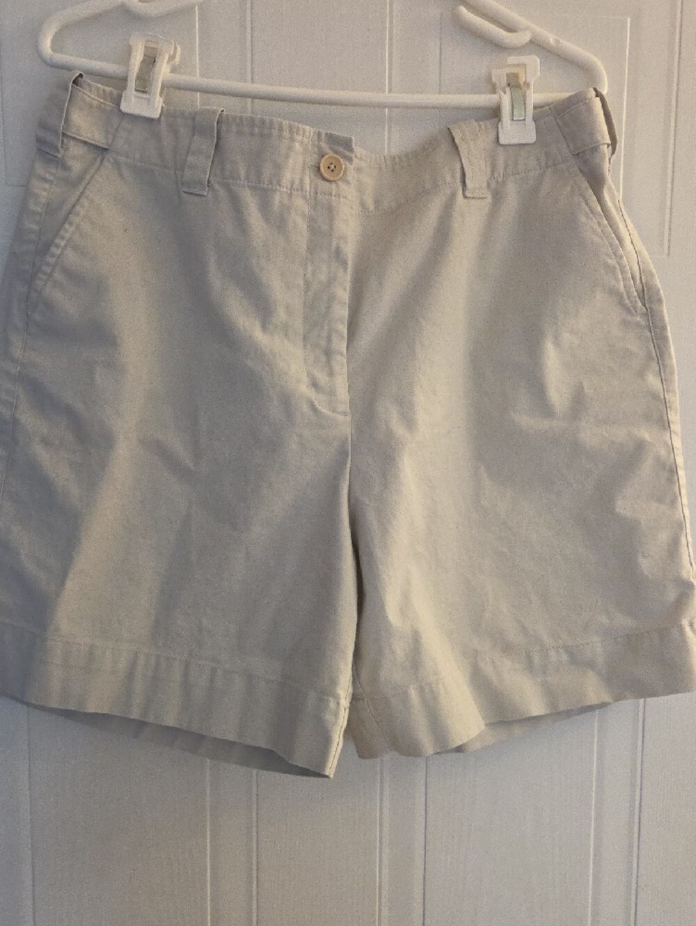 Talbots Women's Light Cream Bermuda Shorts